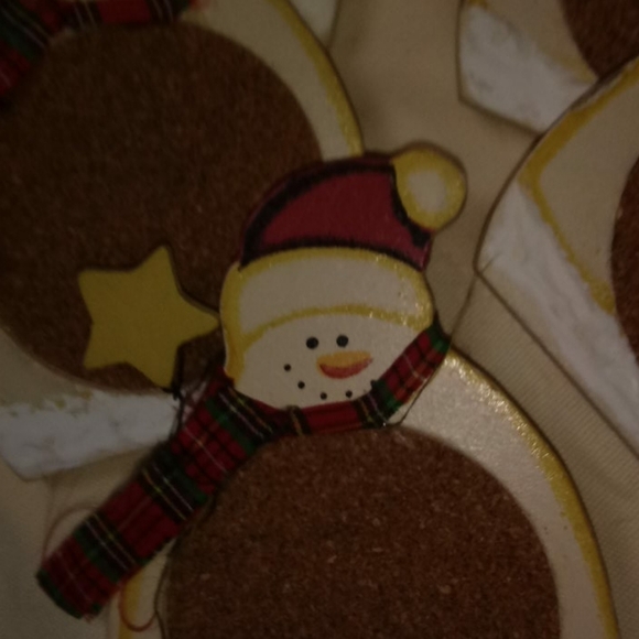 Snowmen wooden coasters set of 6 - Picture 3 of 4